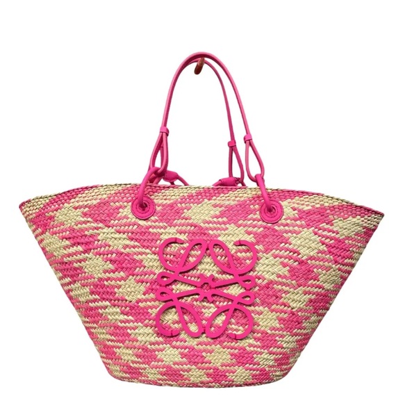 Loewe Anagram Basket Straws x leather Straw bag pink x beige